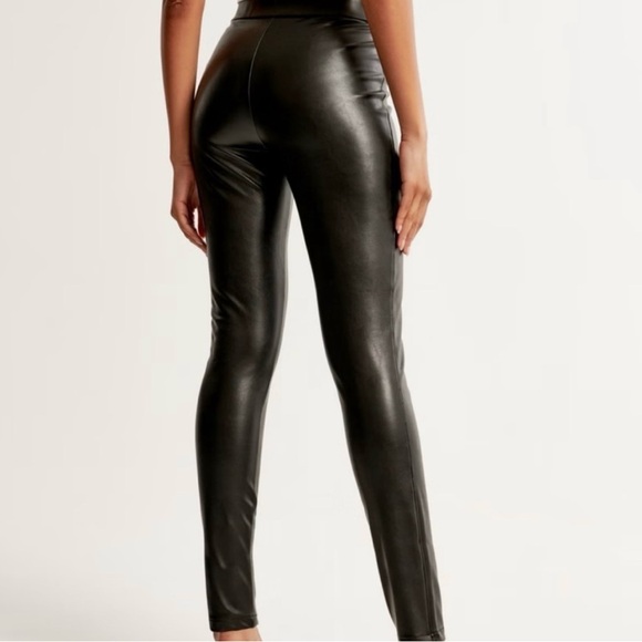 ABERCROMBIE & FITCH VEGAN LEATHER SKINNY LEGGINGS - Picture 5 of 13